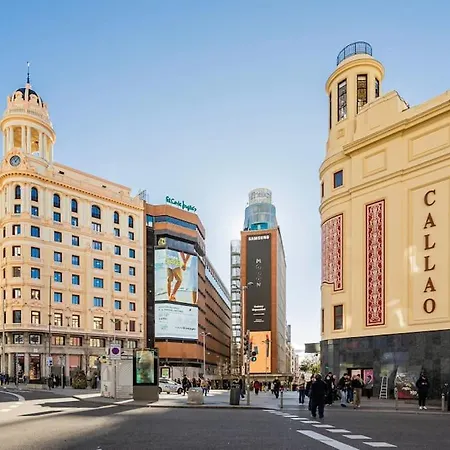 Agradable Estudio 3 Personas / 2 Camas En Gran Via Madrid Exterior foto