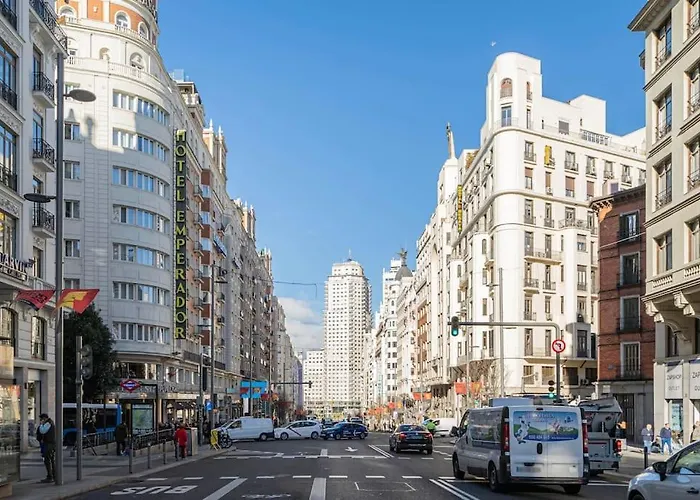 Agradable Estudio 3 Personas / 2 Camas En Gran Via